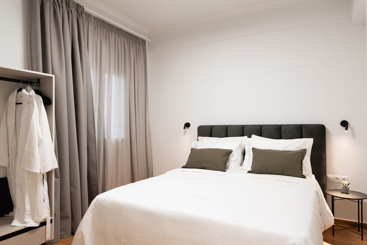 3-Bedroom Deluxe Apartment